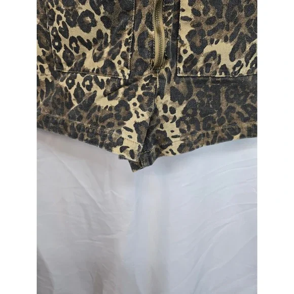 Nasty Gal Leopard Print Denim Romper Zip Up Utility Playsuit Brown Tan US 8 - Picture 3 of 6